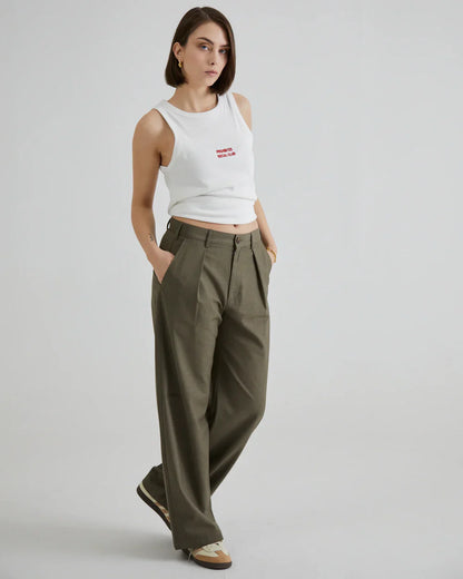 Versatile Black Pleated Pants